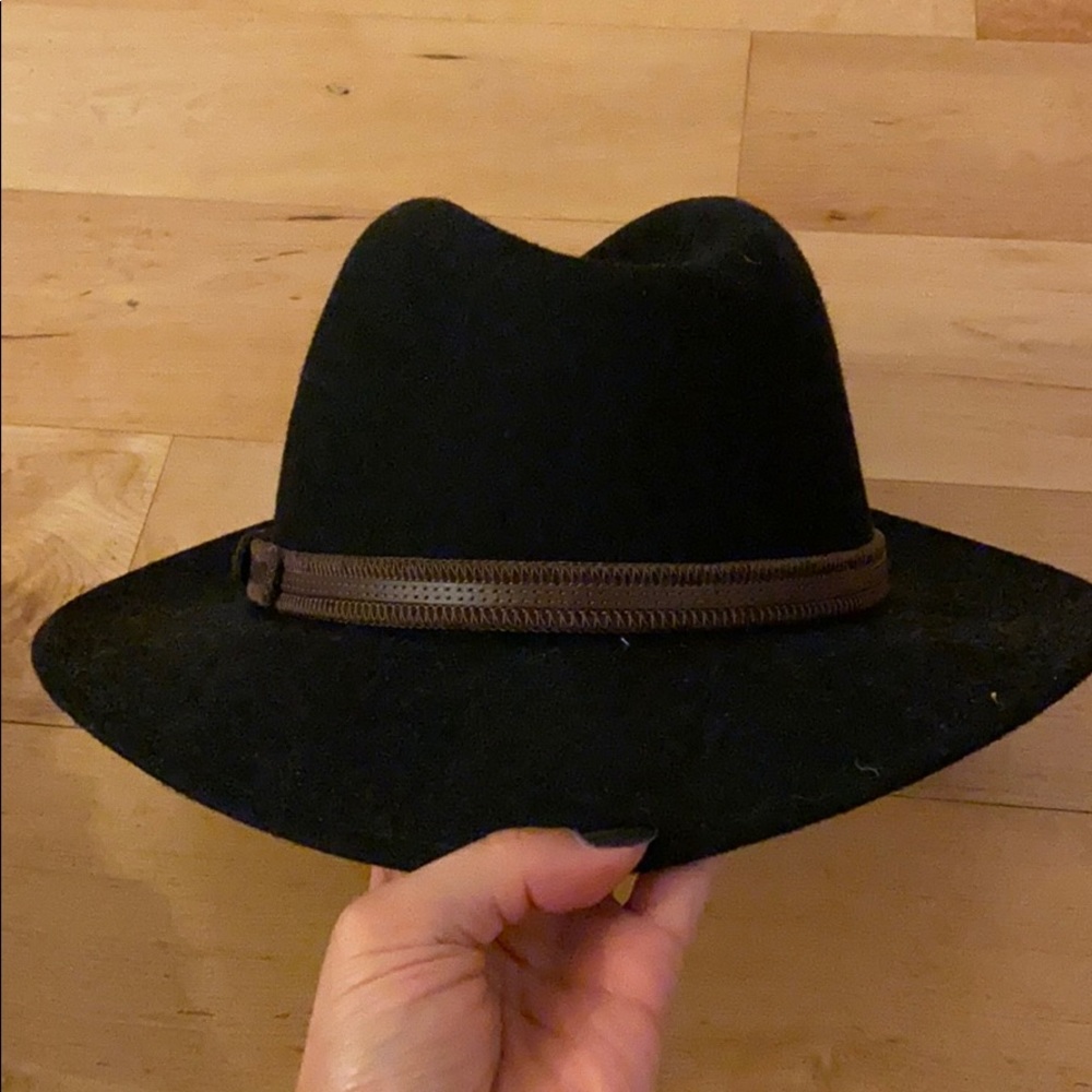 Black wool hat